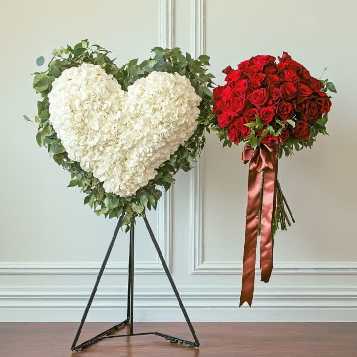 Friendship Mist Standing Wreath