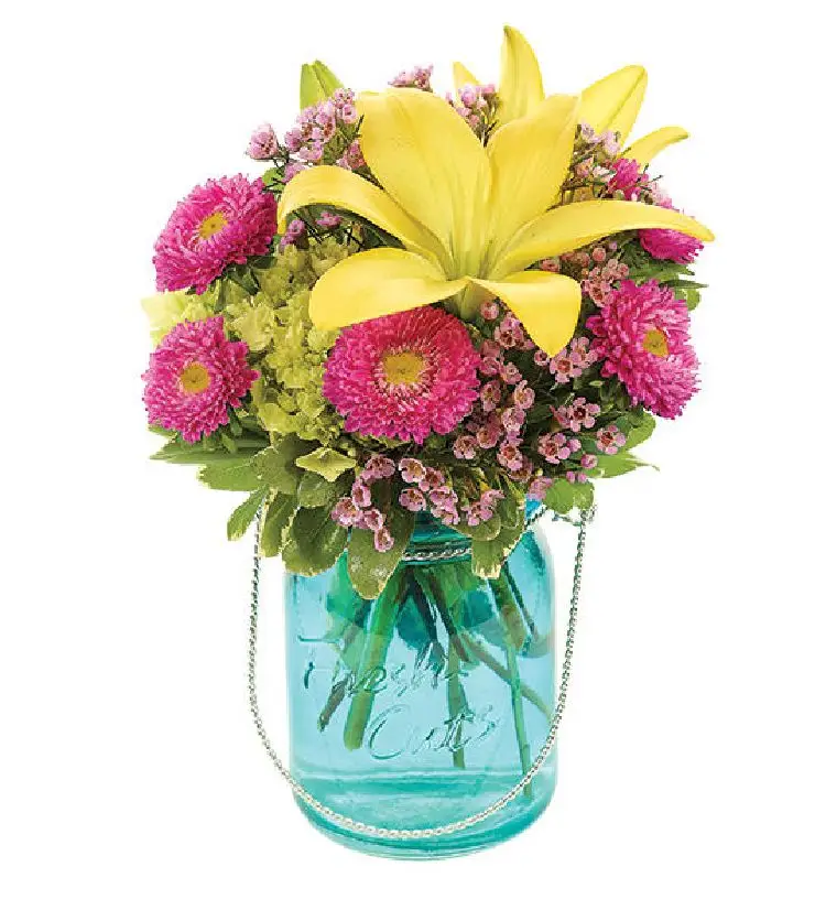 Pretty as a Poise Bouquet
